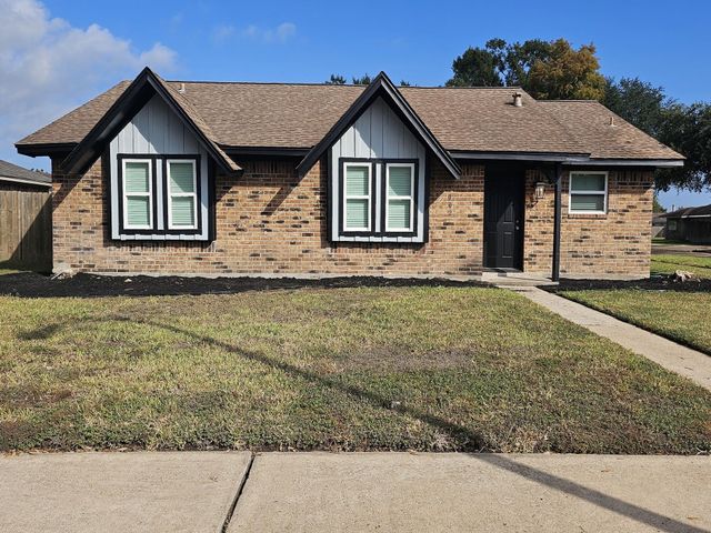 7002 Sandswept Lane, Houston, TX 77086