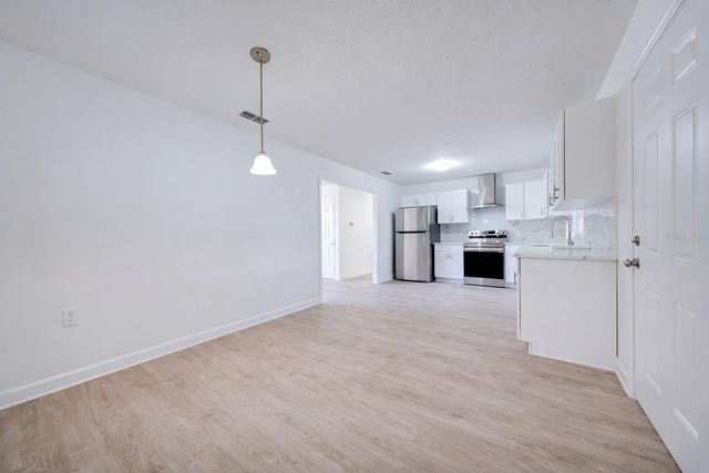 720 SWISS DRIVE, Lakeland, FL 33810