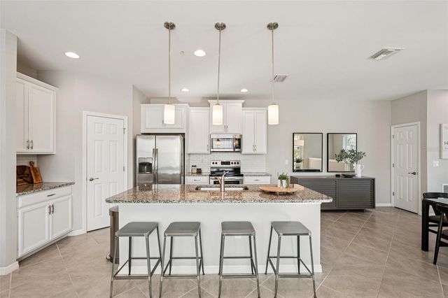 100 NAVIGATION CIRCLE NA, Osprey, FL 34229