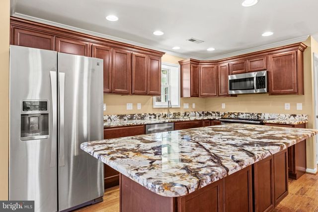 48 HOMERS LN, Fredericksburg, VA 22405