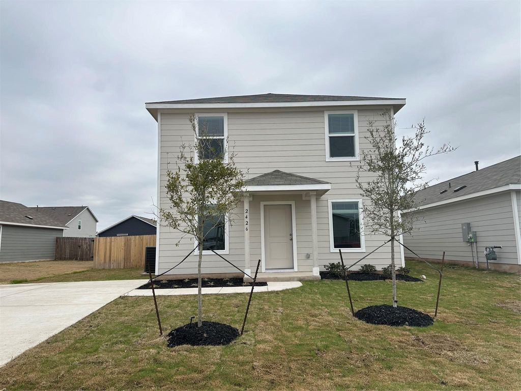 2426 Fullmoon DR, Lockhart, TX 78644