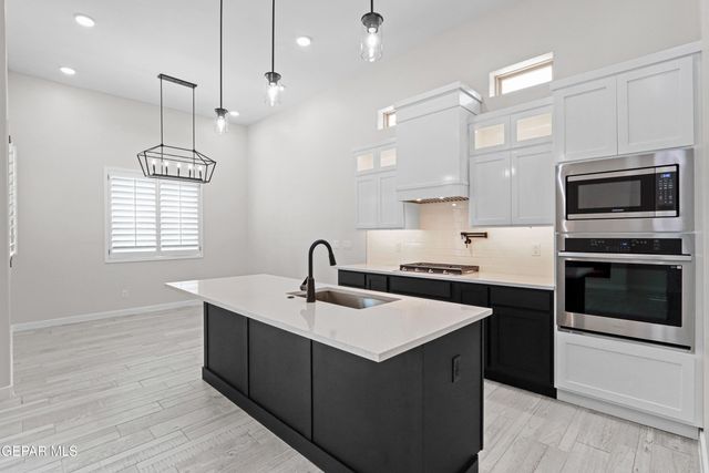 13901 Summer Hail Avenue, El Paso, TX 79928