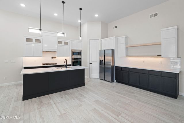 13901 Summer Hail Avenue, El Paso, TX 79928