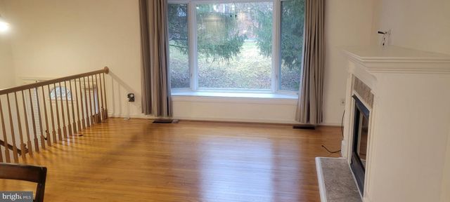 2133 HALLMARK DR, Gambrills, MD 21054