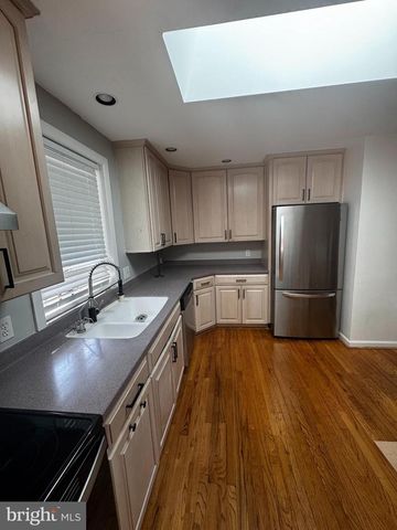 2133 HALLMARK DR, Gambrills, MD 21054