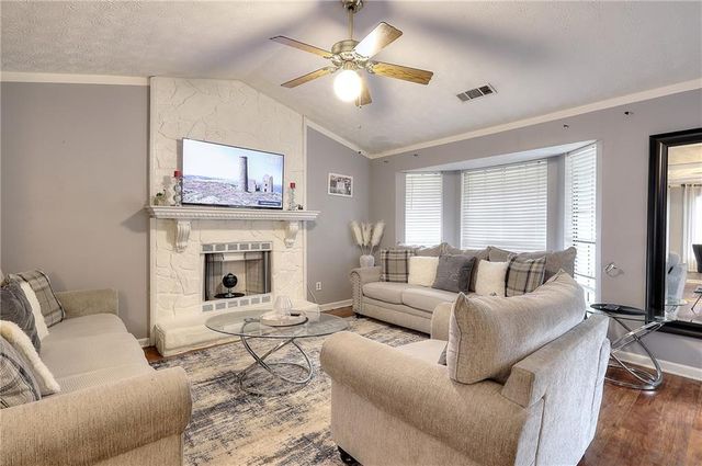 2573 Mistletoe Lane, Snellville, GA 30039