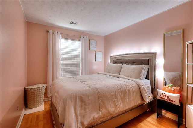 2573 Mistletoe Lane, Snellville, GA 30039