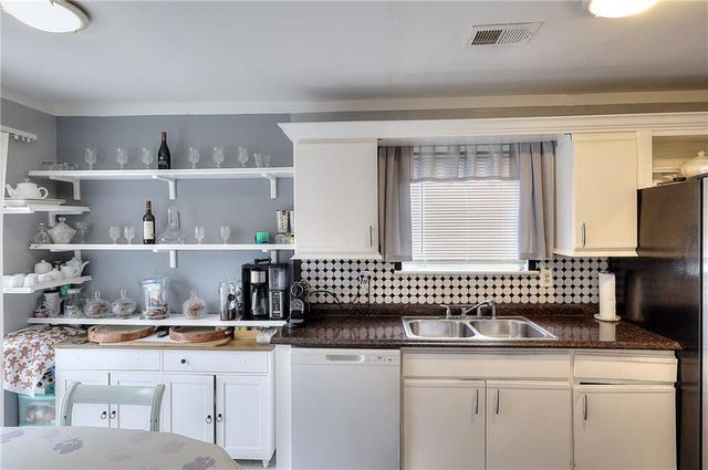 2573 Mistletoe Lane, Snellville, GA 30039