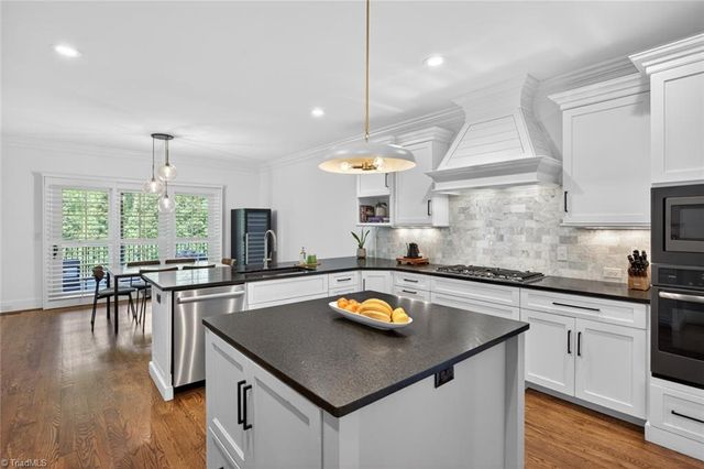 1664 Sweetgrass Trail, Winston-salem, NC 27106