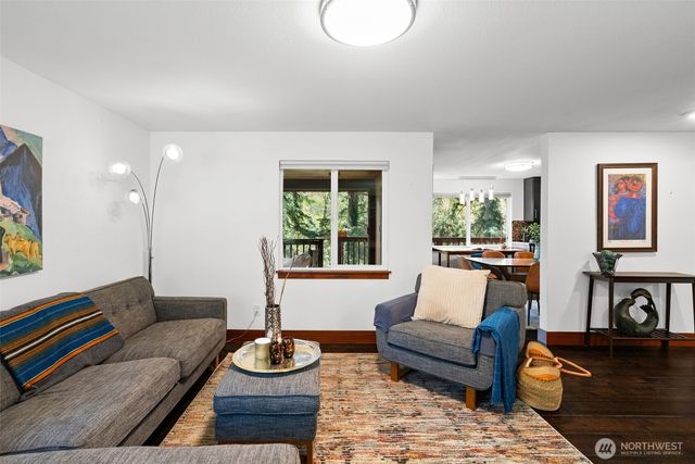 27495 Parcells Road NE, Kingston, WA 98346