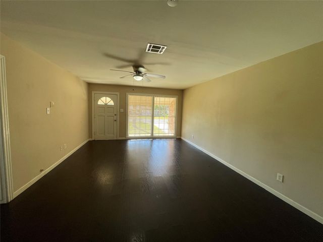 2904 Fannin Street, La Marque, TX 77568