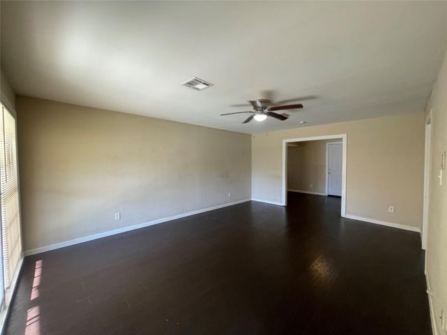 2904 Fannin Street, La Marque, TX 77568