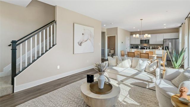 1087 Peachtree Road, Scott Twp, PA 15106