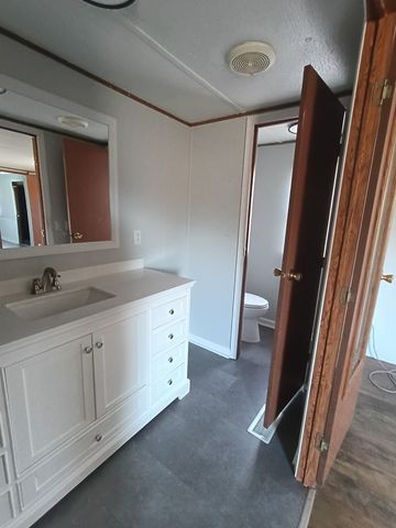 10360 Highway 231, N, Bethpage, TN 37022