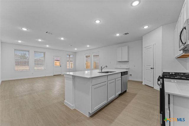 1209 Twisted Creek, New Braunfels, TX 78130