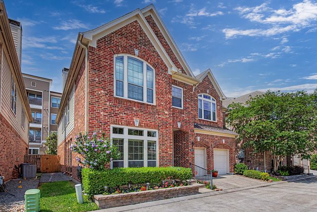 1015 Vaulted Oak Street, Houston, TX 77008