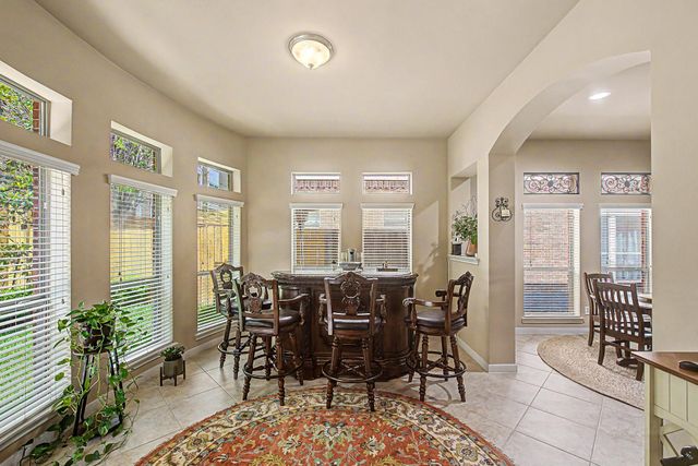 1015 Vaulted Oak Street, Houston, TX 77008
