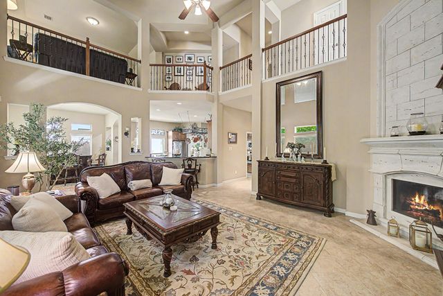 1015 Vaulted Oak Street, Houston, TX 77008
