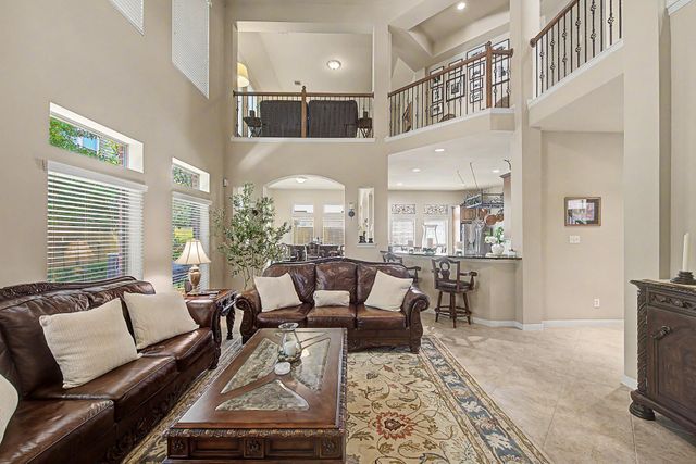 1015 Vaulted Oak Street, Houston, TX 77008