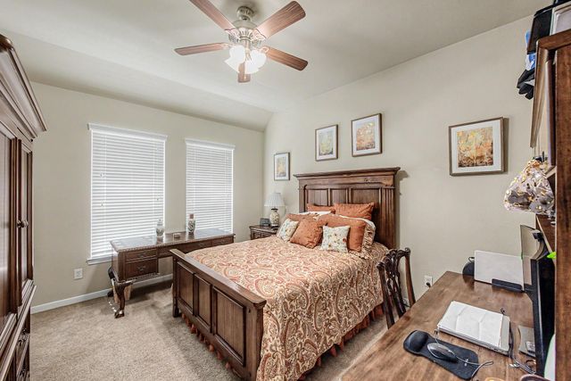 1015 Vaulted Oak Street, Houston, TX 77008