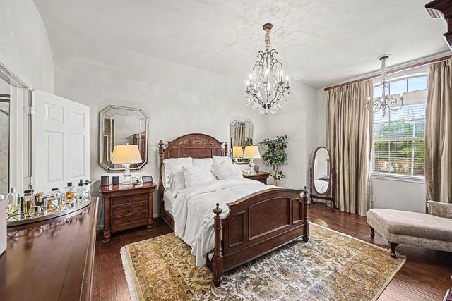 1015 Vaulted Oak Street, Houston, TX 77008