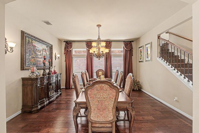 1015 Vaulted Oak Street, Houston, TX 77008