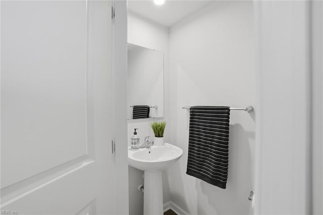 303 Lorraine DR, Williamsburg, VA 23185