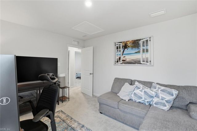 303 Lorraine DR, Williamsburg, VA 23185