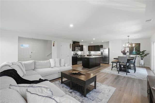 303 Lorraine DR, Williamsburg, VA 23185