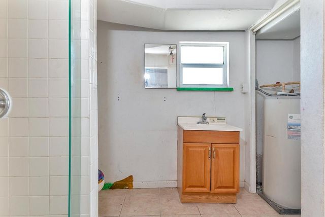 521 N Dixie Highway, Lake Worth Beach, FL 33460