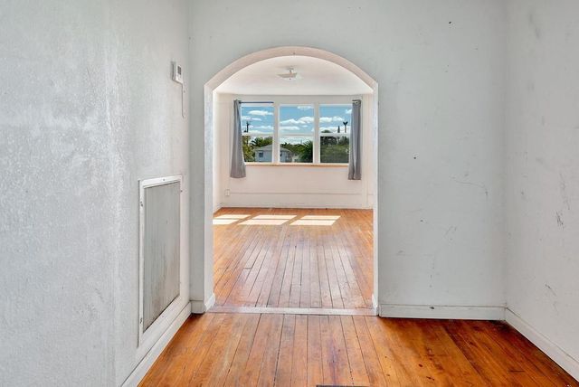 521 N Dixie Highway, Lake Worth Beach, FL 33460