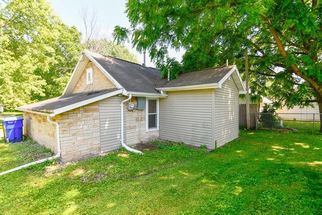 1637 N BENNETT STREET, Appleton, WI 54914