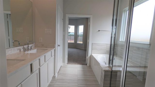 18606 Albany Bay Lane, Richmond, TX 77407