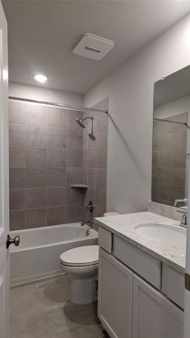18606 Albany Bay Lane, Richmond, TX 77407