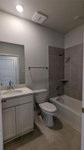 18606 Albany Bay Lane, Richmond, TX 77407