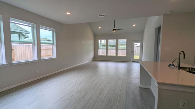 18606 Albany Bay Lane, Richmond, TX 77407