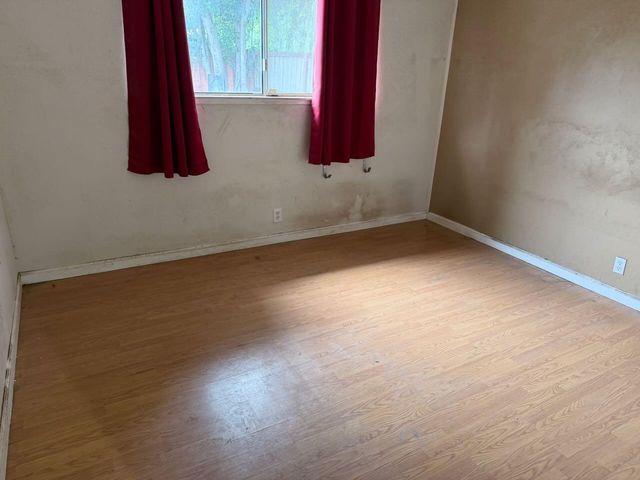 1239 Crestwood Ave, Manteca, CA 95336