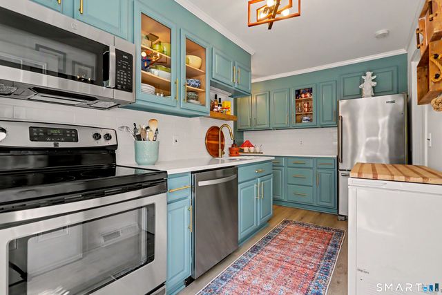 125 Heritage Hill Road A, New Canaan, CT 06840