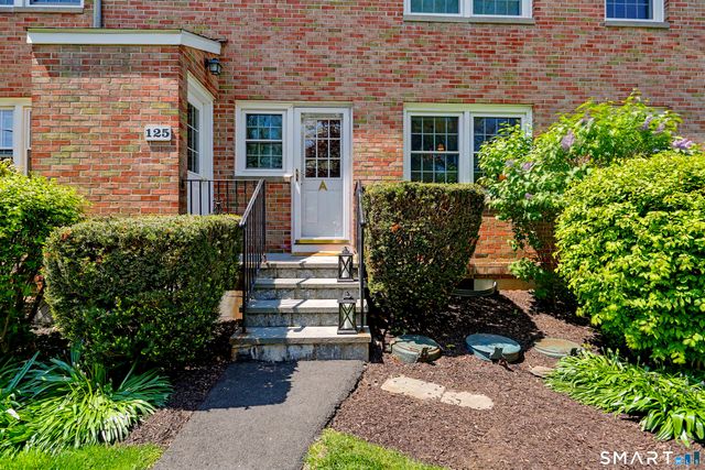 125 Heritage Hill Road A, New Canaan, CT 06840