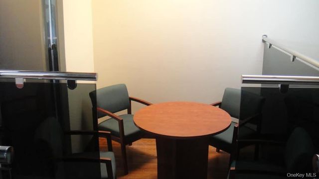 9215 Roosevelt Avenue, Jackson Heights, NY 11372