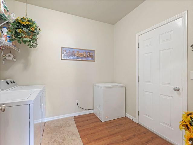 6863 W BREEANNE PL, Herriman, UT 84096