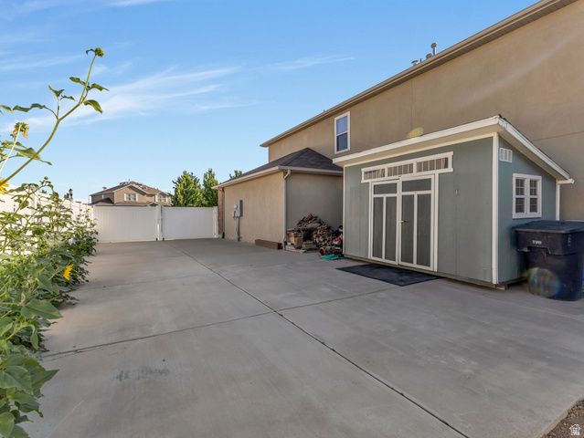 6863 W BREEANNE PL, Herriman, UT 84096