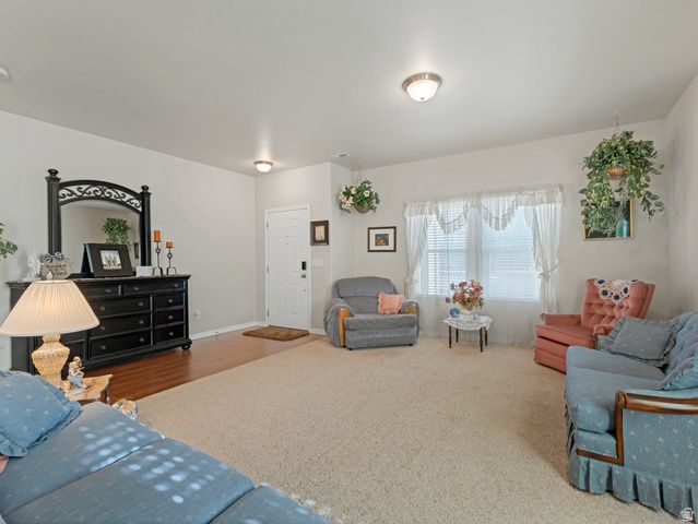 6863 W BREEANNE PL, Herriman, UT 84096