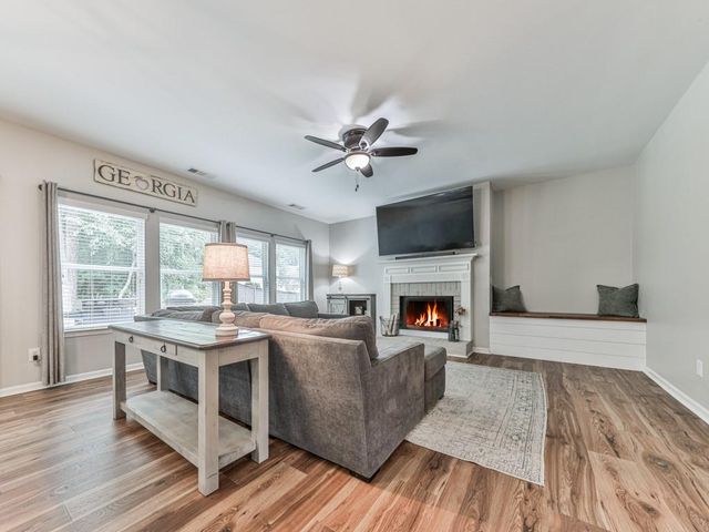 118 Edinburgh Drive, Canton, GA 30115