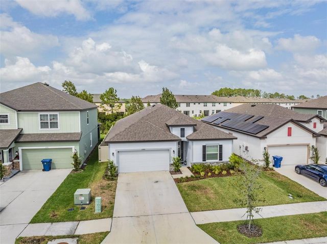 30989 JAZZ LEAF PLACE, San Antonio, FL 33576