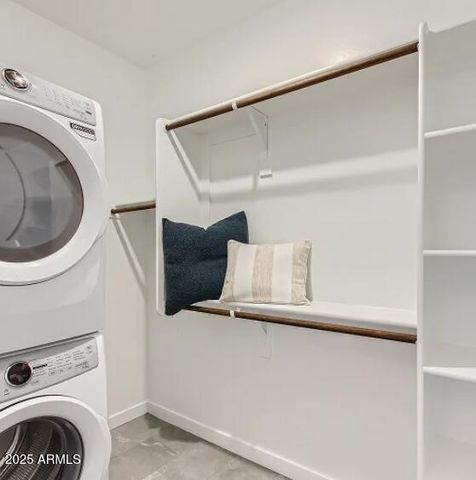 18664 W HIDDENVIEW Drive, Goodyear, AZ 85338