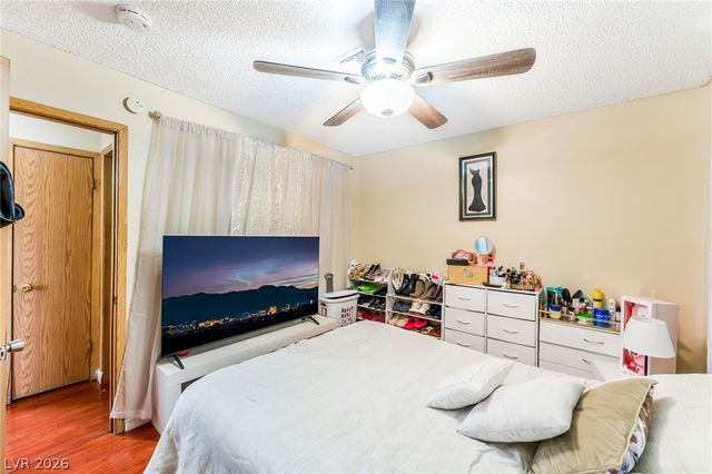 4708 Krissylouise Way, Las Vegas, NV 89121