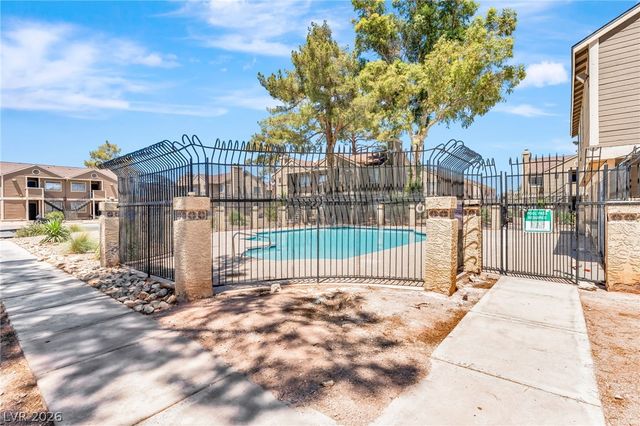 4708 Krissylouise Way, Las Vegas, NV 89121