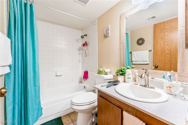 4708 Krissylouise Way, Las Vegas, NV 89121