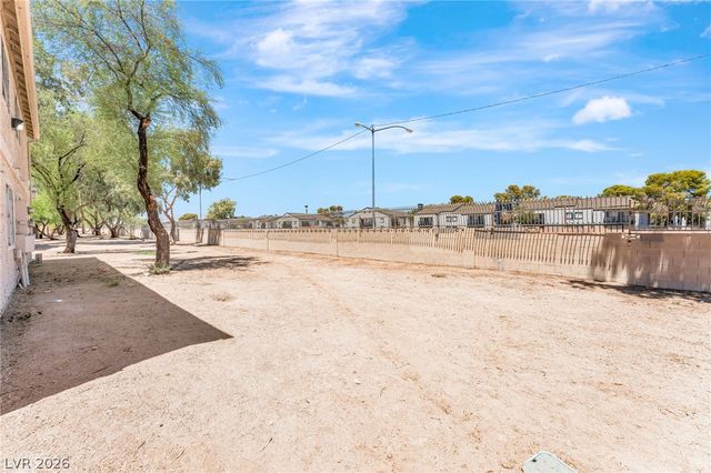 4708 Krissylouise Way, Las Vegas, NV 89121